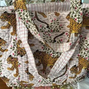 PRINTFRESH Large Travel Bag Pink Bagheera Tiger Print LIKE NEW